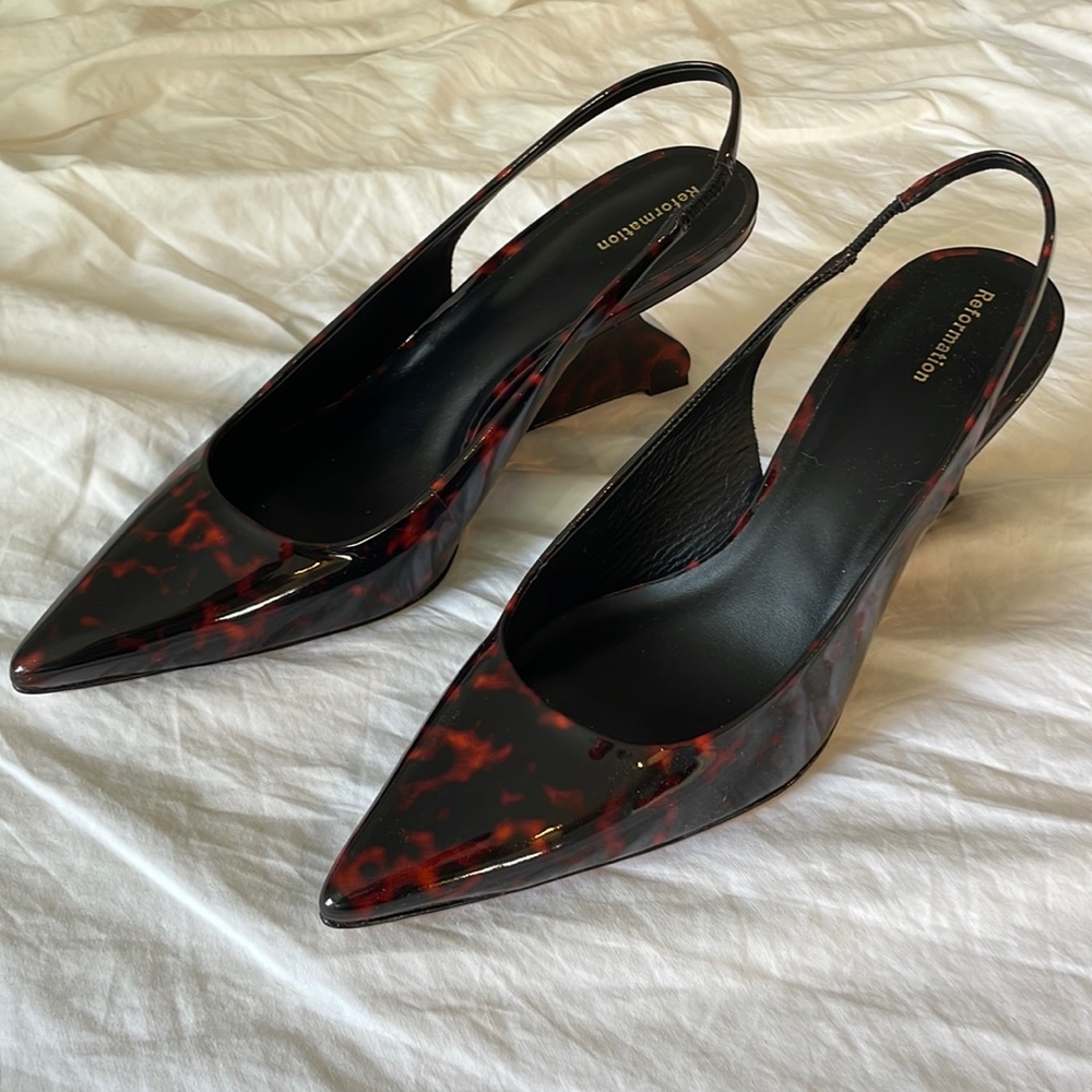 Reformation Westlyn Wedge Heels 10